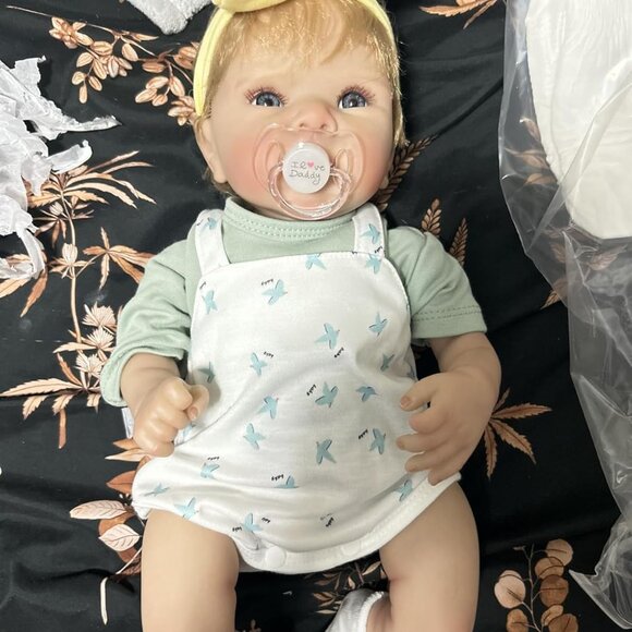 🆕18-Inch Realistic Baby with Blonde Hair and Weighted Cloth Body Toddler Girls - Picture 13 of 13